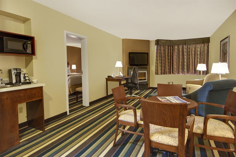 Best Western Plus Winnipeg Airport Hotel Eksteriør bilde